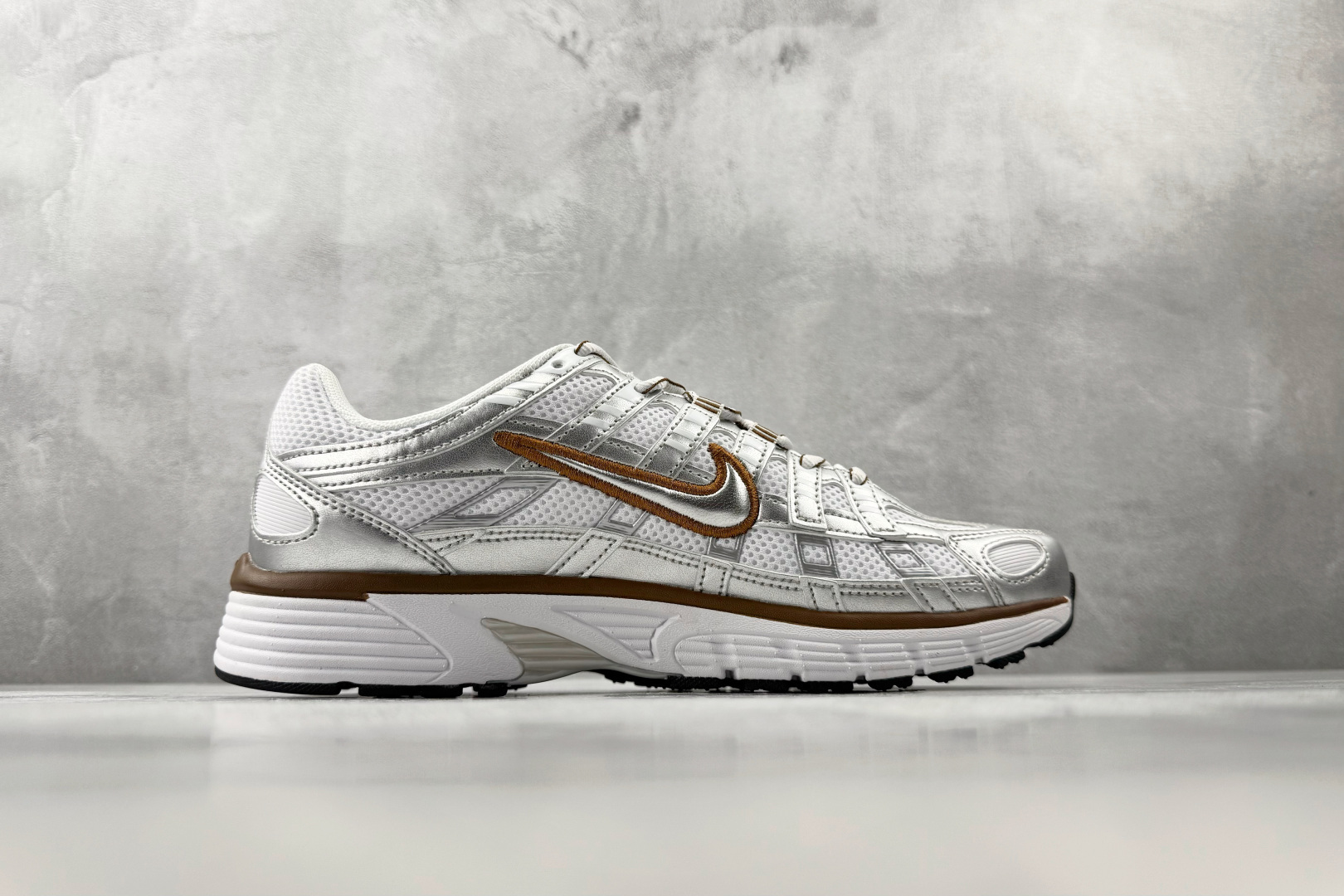 Nike P-6000 silver white BV1021-109 - Image 2
