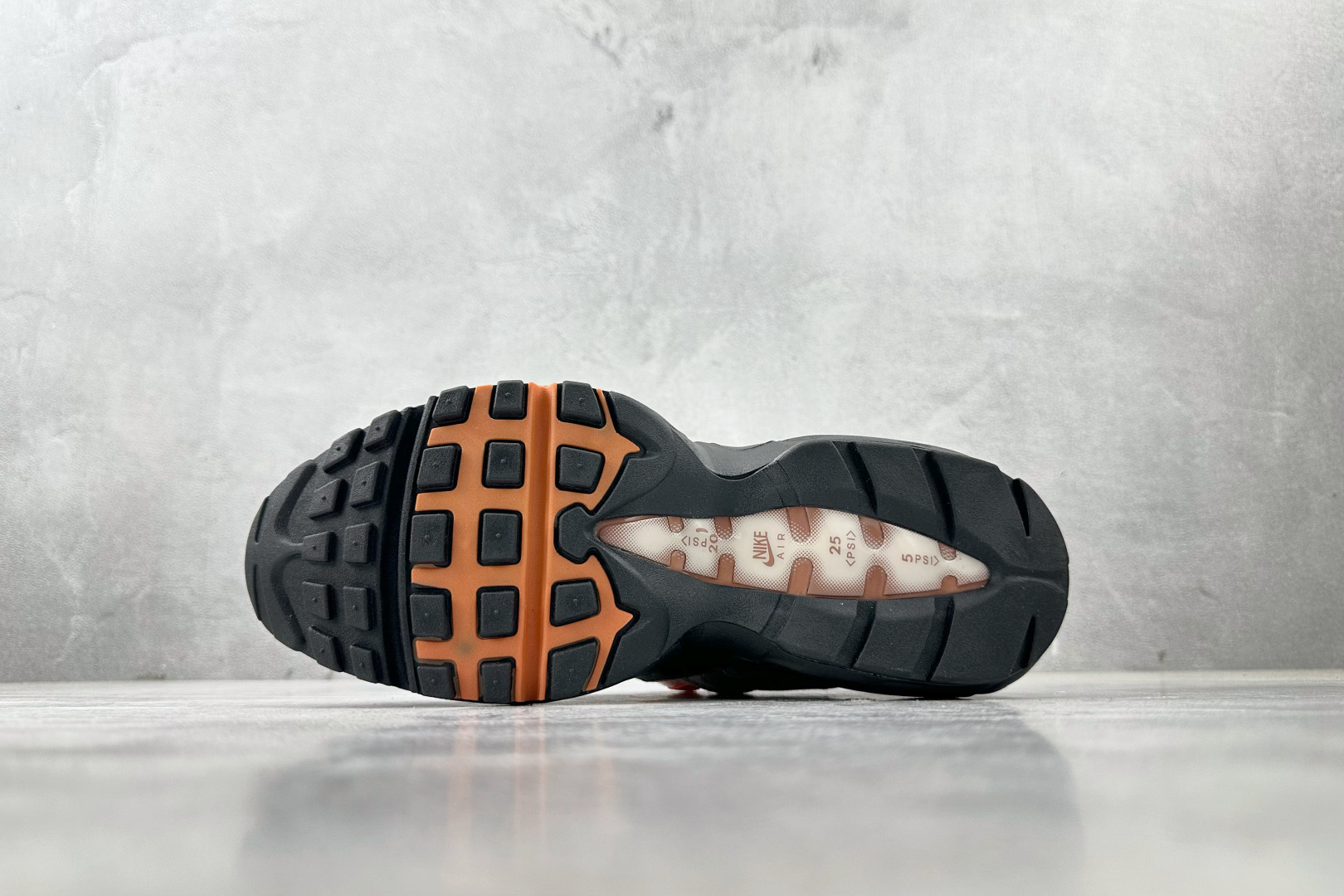 Nike Air Max 95 gray HM4740-005 - Image 4