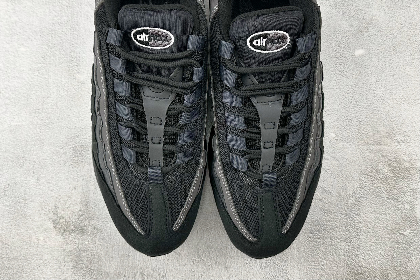 Nike Air Max 95 black CJ3 906 001 - Image 9