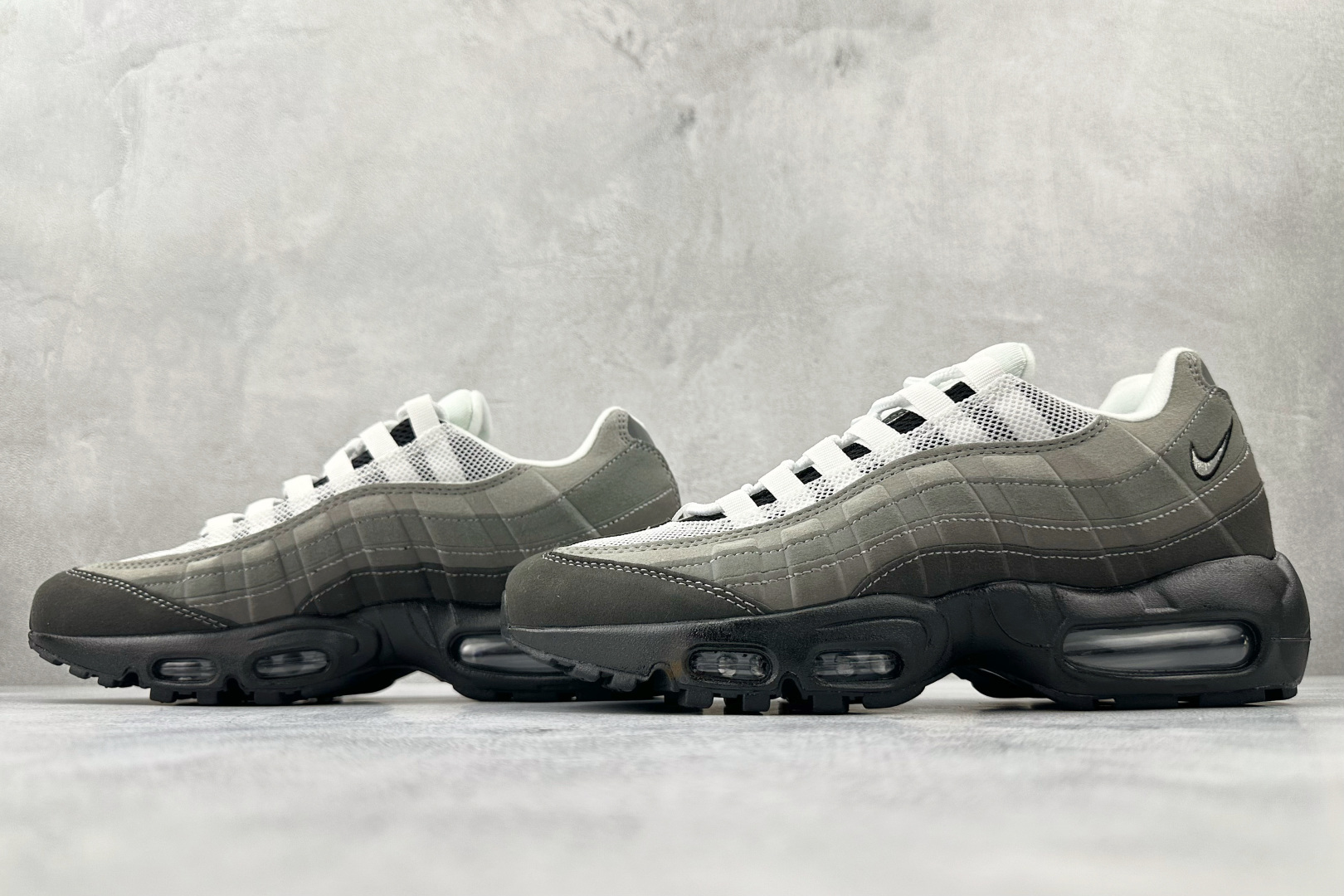 Nike Air Max 95 gray and white FQ1235-002 - Image 5