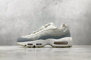 Nike Air Max 95 light gray DV2 593 100