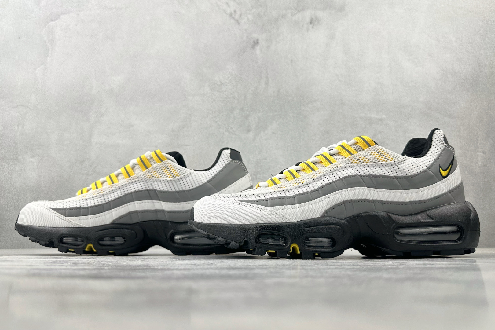 Nike Air Max 95 white gray DQ3982-100 - Image 5