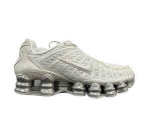 Nike AR3566-103 sand color