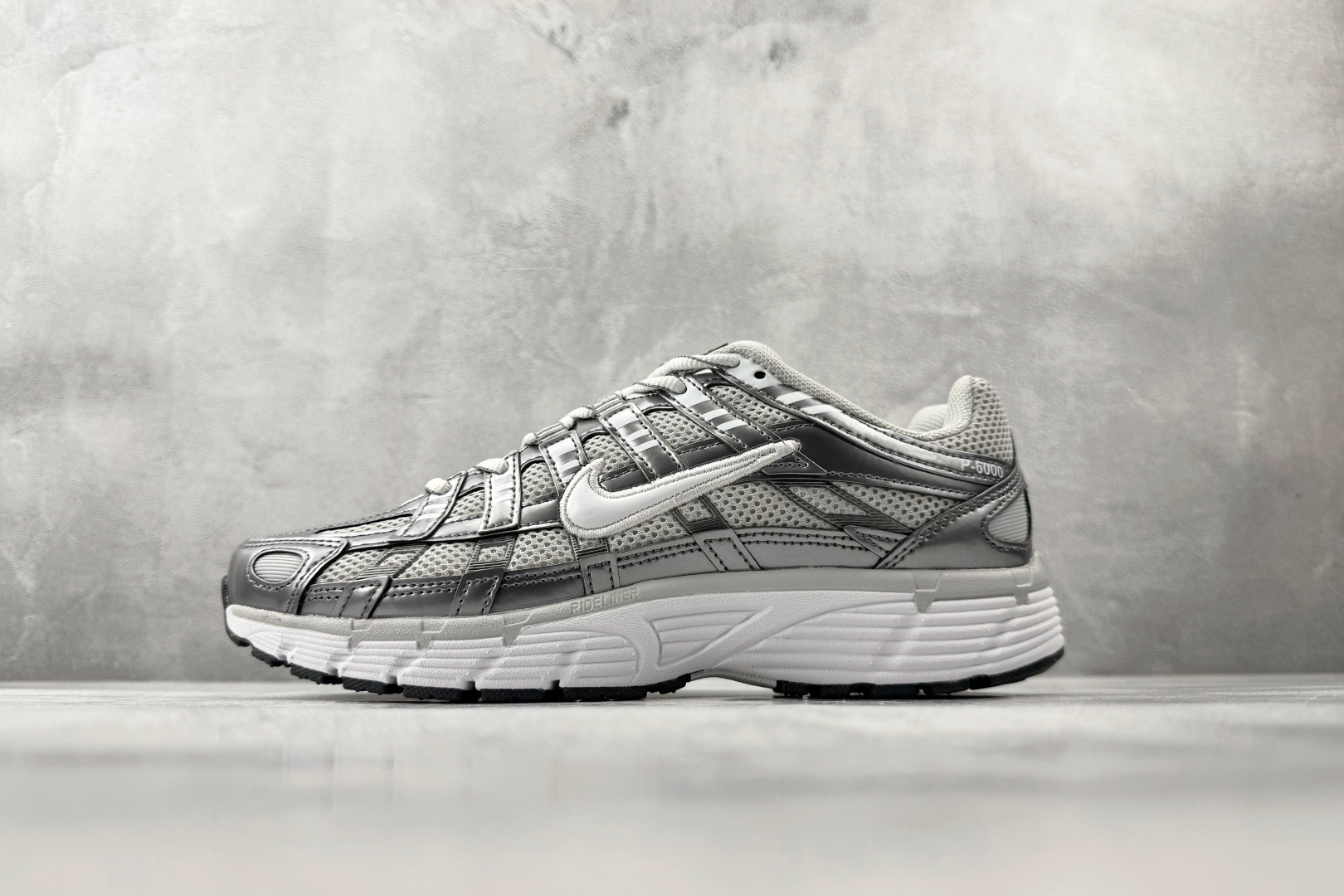 Nike P-6000 gray IO3496-001