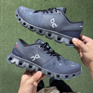 On Cloud X 3 fabric comprehensive sports physical training shock absorption non-slip breathable sweat absorbing lightweight low-top leisure shoes for life