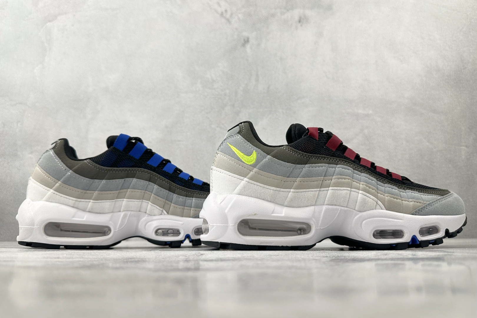 Nike Air Max 95 gray red blue FN7801-001 - Image 6