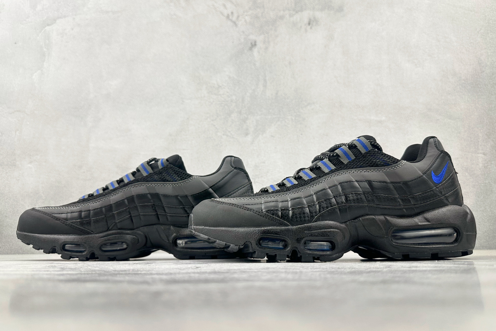 Nike Air Max 95 black and blue DM9104-001 - Image 5