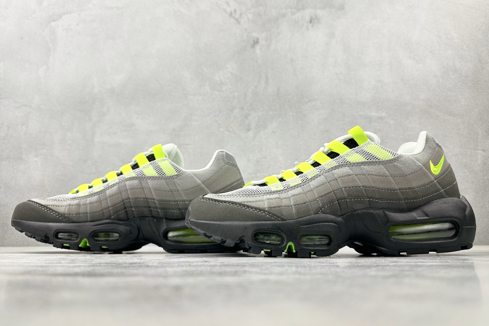 Nike Air Max 95 white, gray, black 554970-071 - Image 5