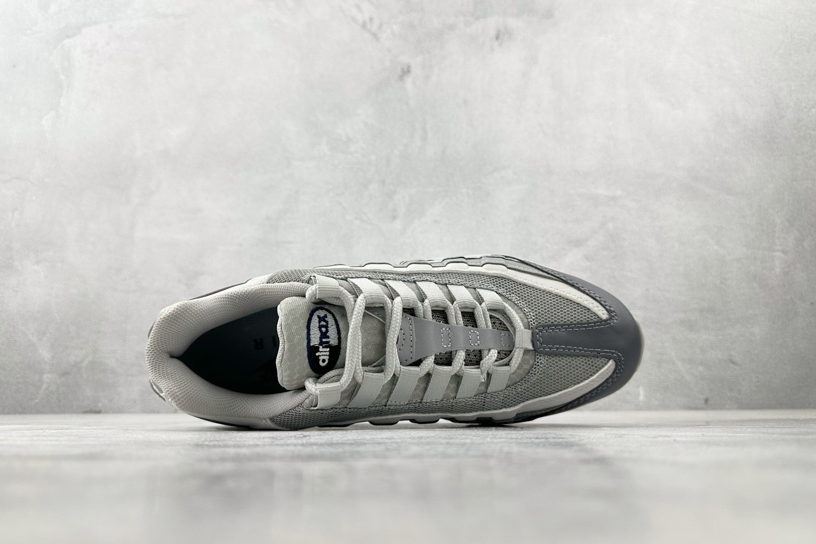 Nike Air Max 95 gray FD0663-001 - Image 3