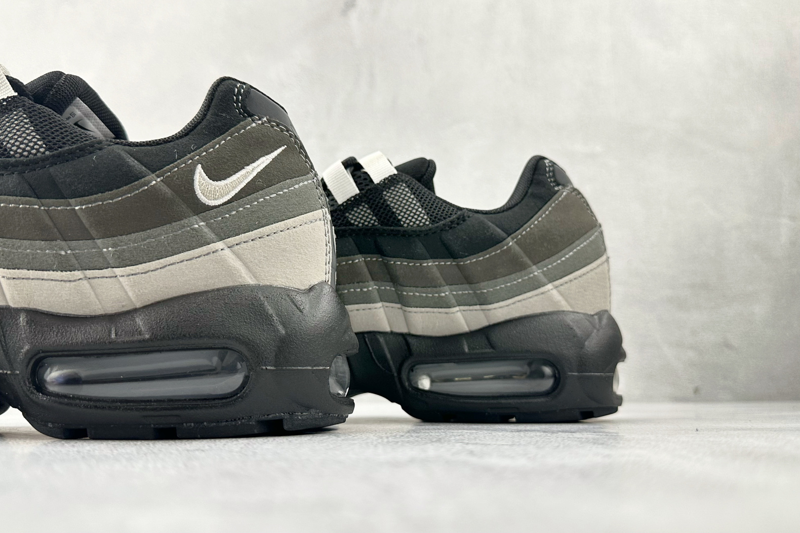 Nike Air Max 95 black Gray FV4710-003 - Image 7