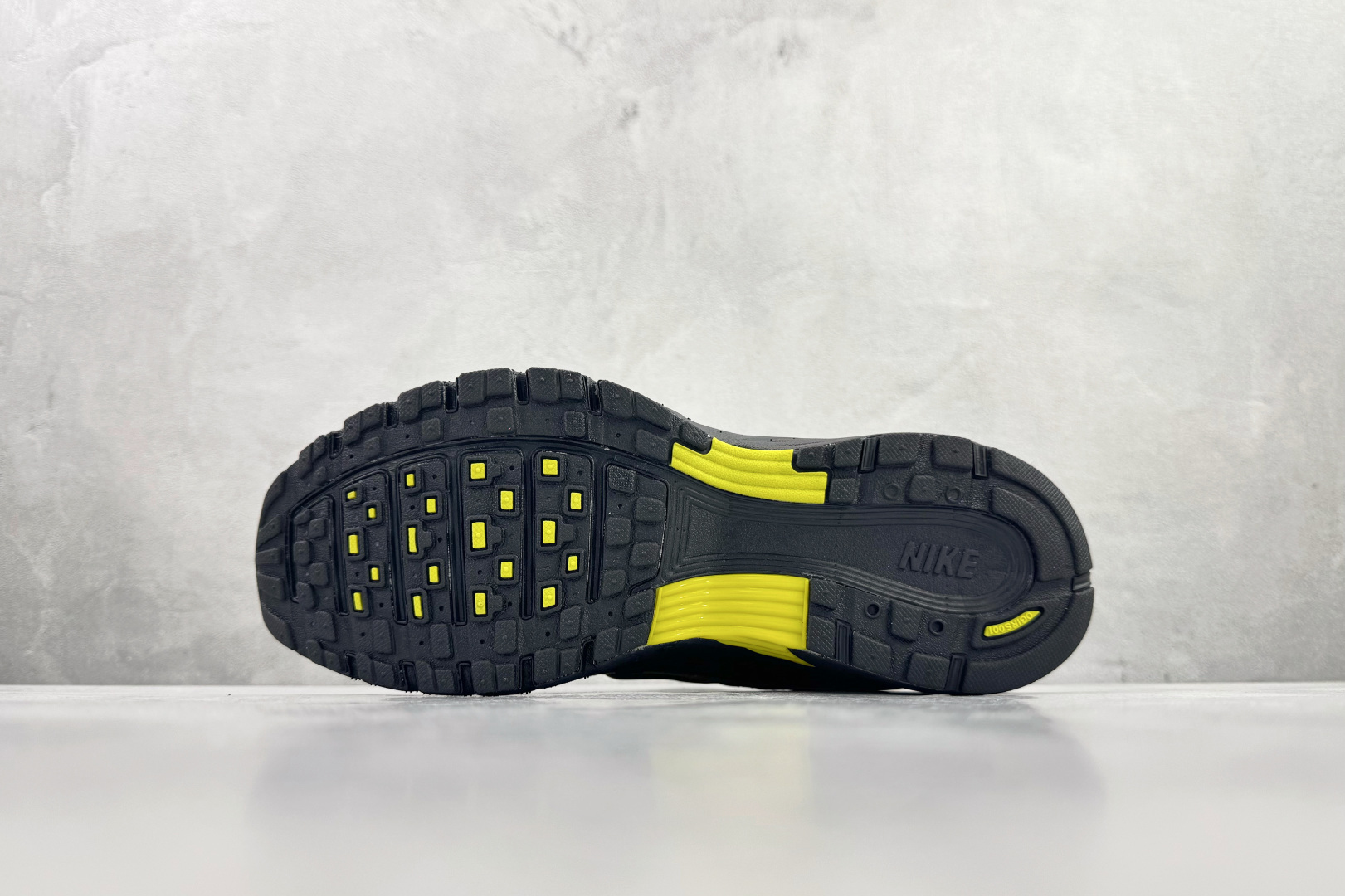Nike P-6000 black and yellow FV0943-001 - Image 4
