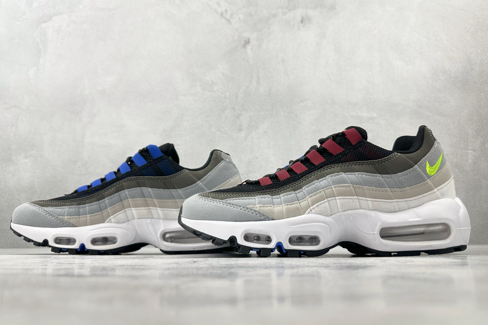 Nike Air Max 95 gray red blue FN7801-001 - Image 5