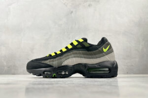Nike Air Max 95 black green FV4710-001