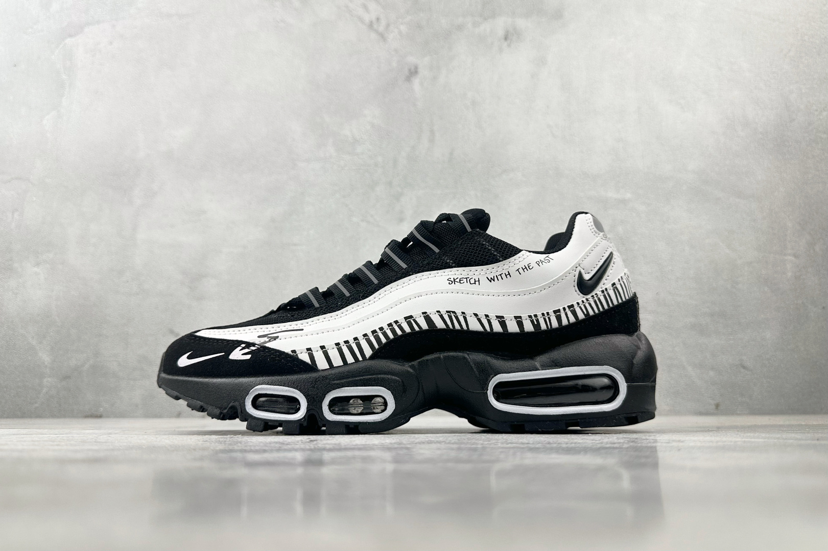 Nike Air Max 95 black DX4615-100