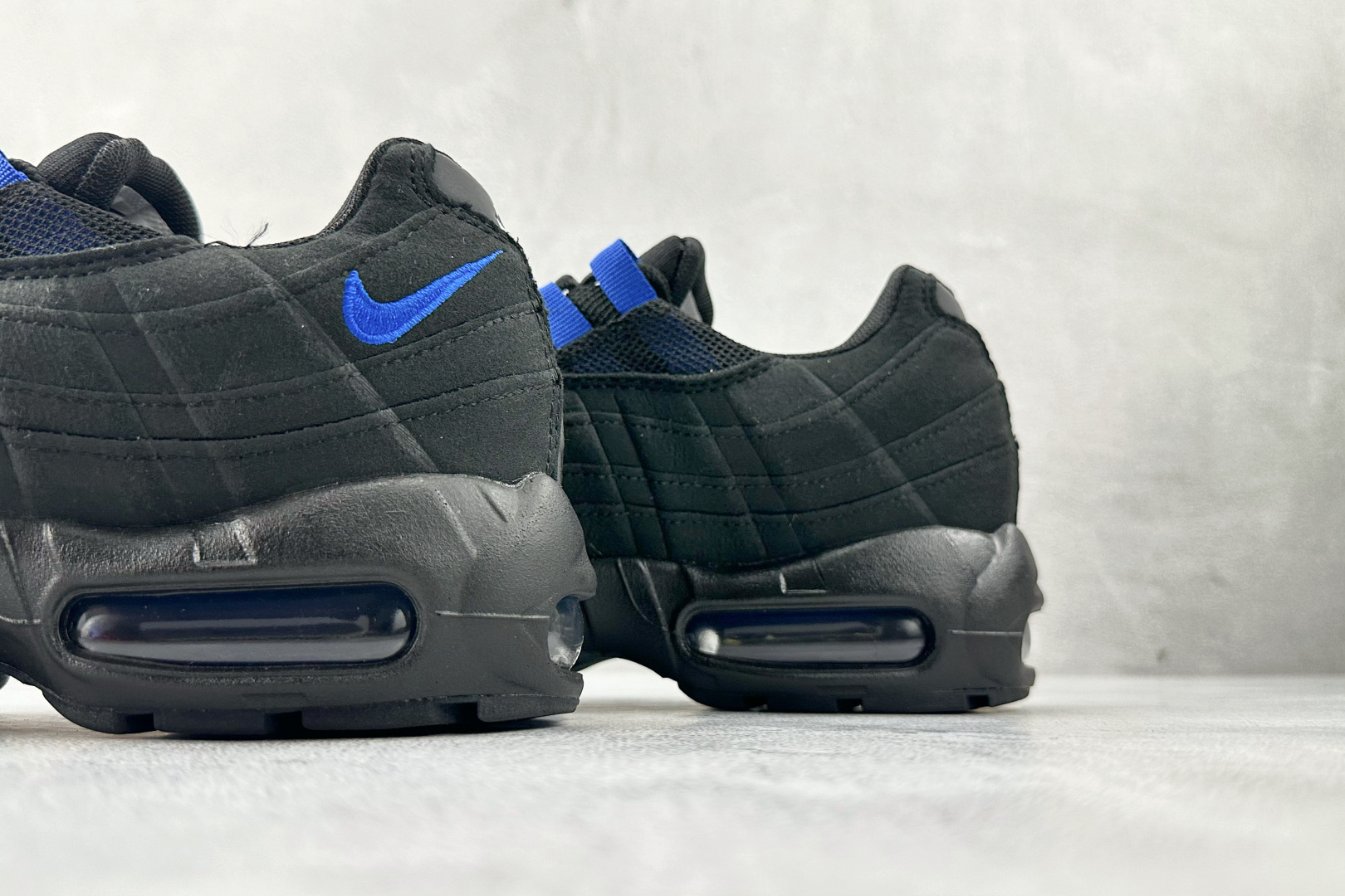 Nike Air Max 95 black and blue FN3876-001 - Image 7