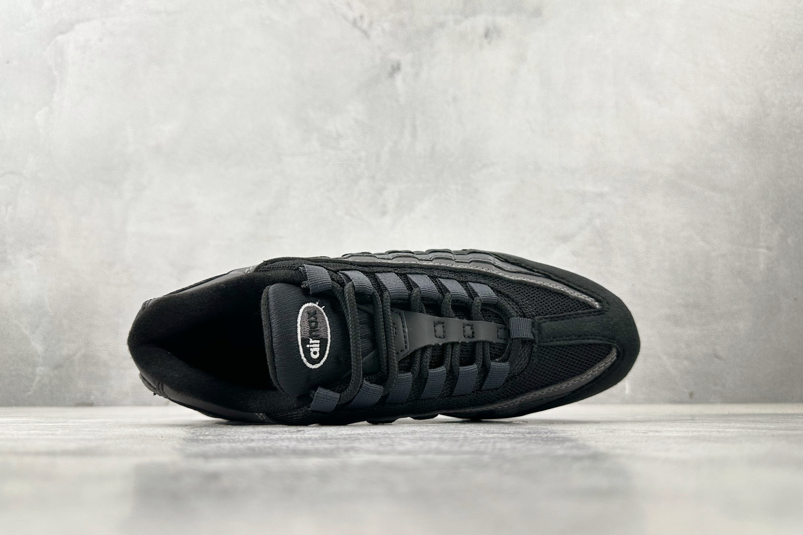 Nike Air Max 95 black CJ3 906 001 - Image 3