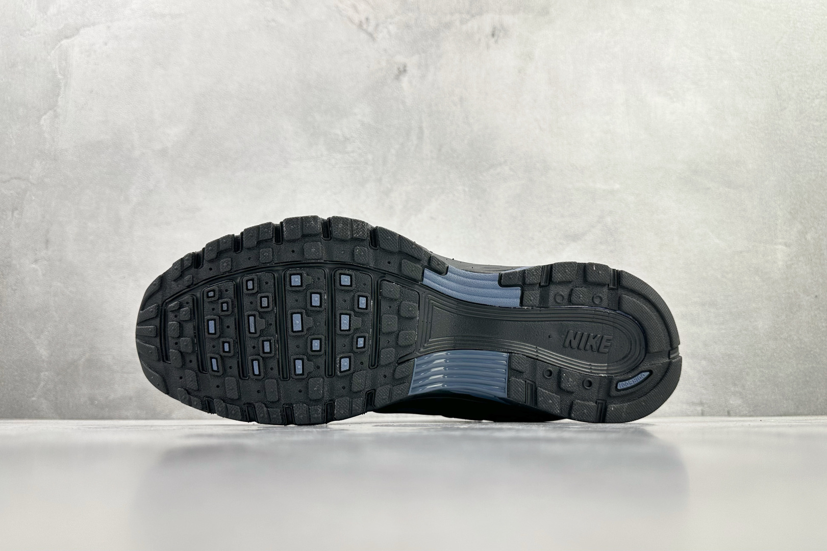 Nike P-6000 blue and black IQ0296-491 - Image 4