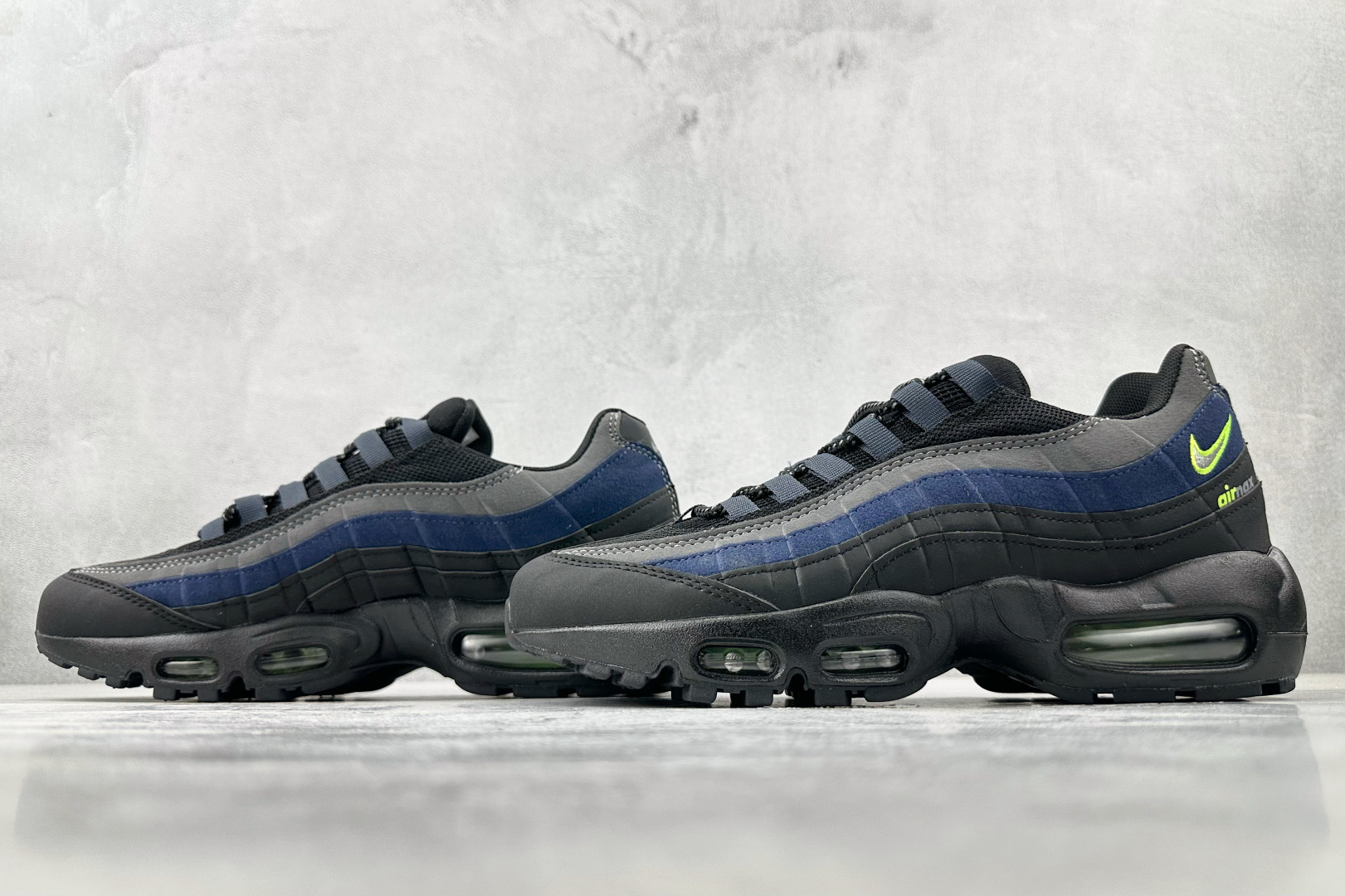 Nike Air Max 95 black Gray CV1635-002 - Image 5