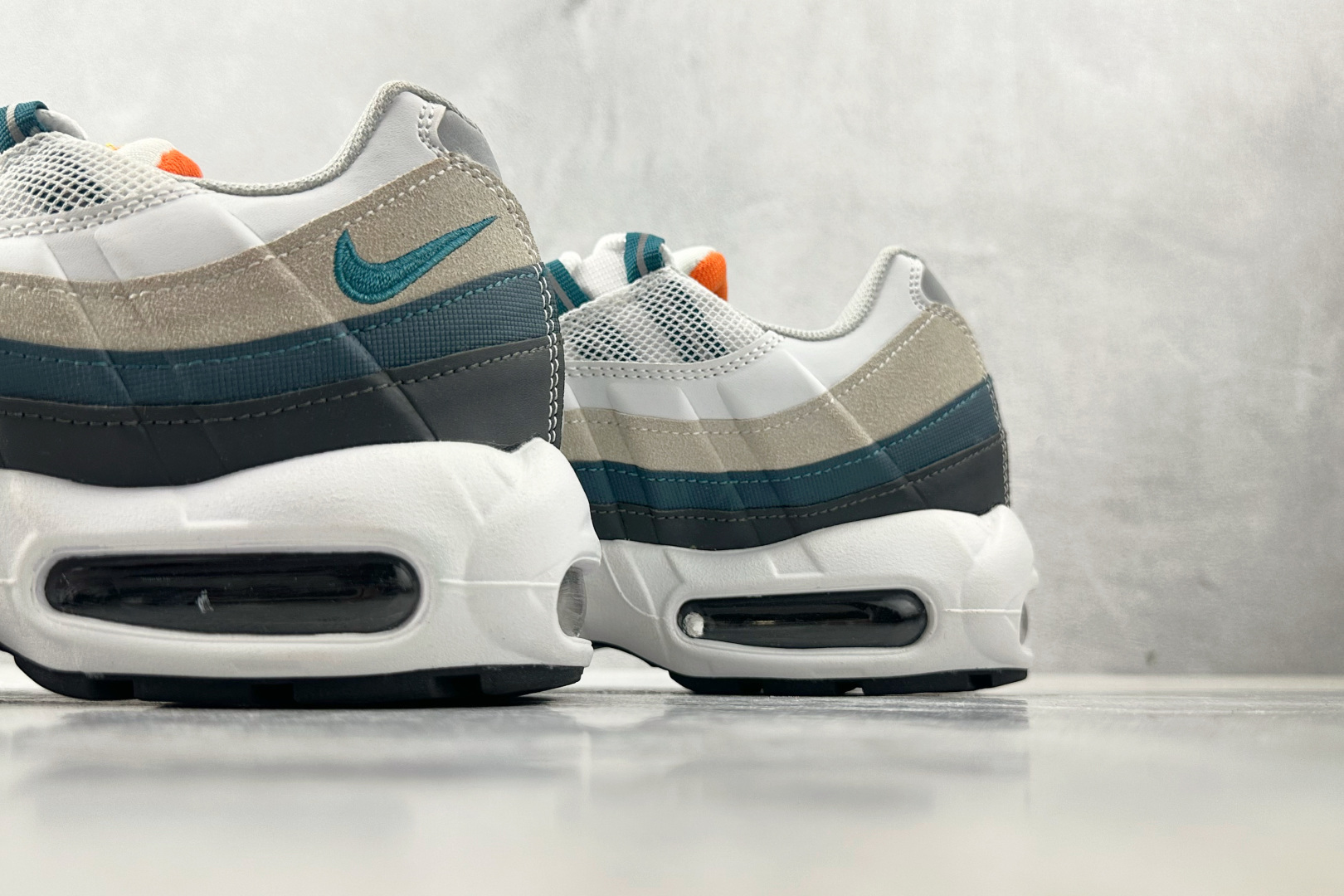 Nike Air Max 95 gray black DM0011-002 - Image 7