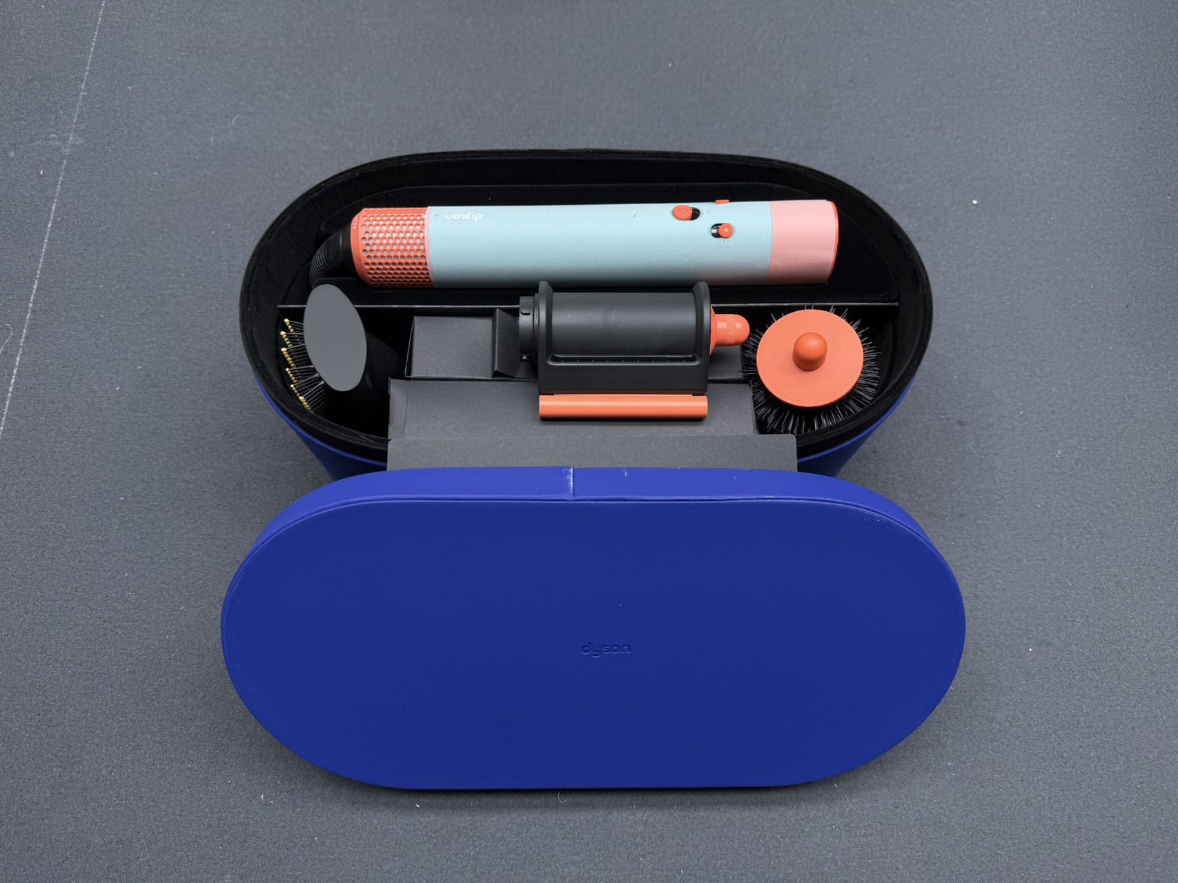 HS08 Airwrap Multi-Styler (Bluetooth Version) - Image 12