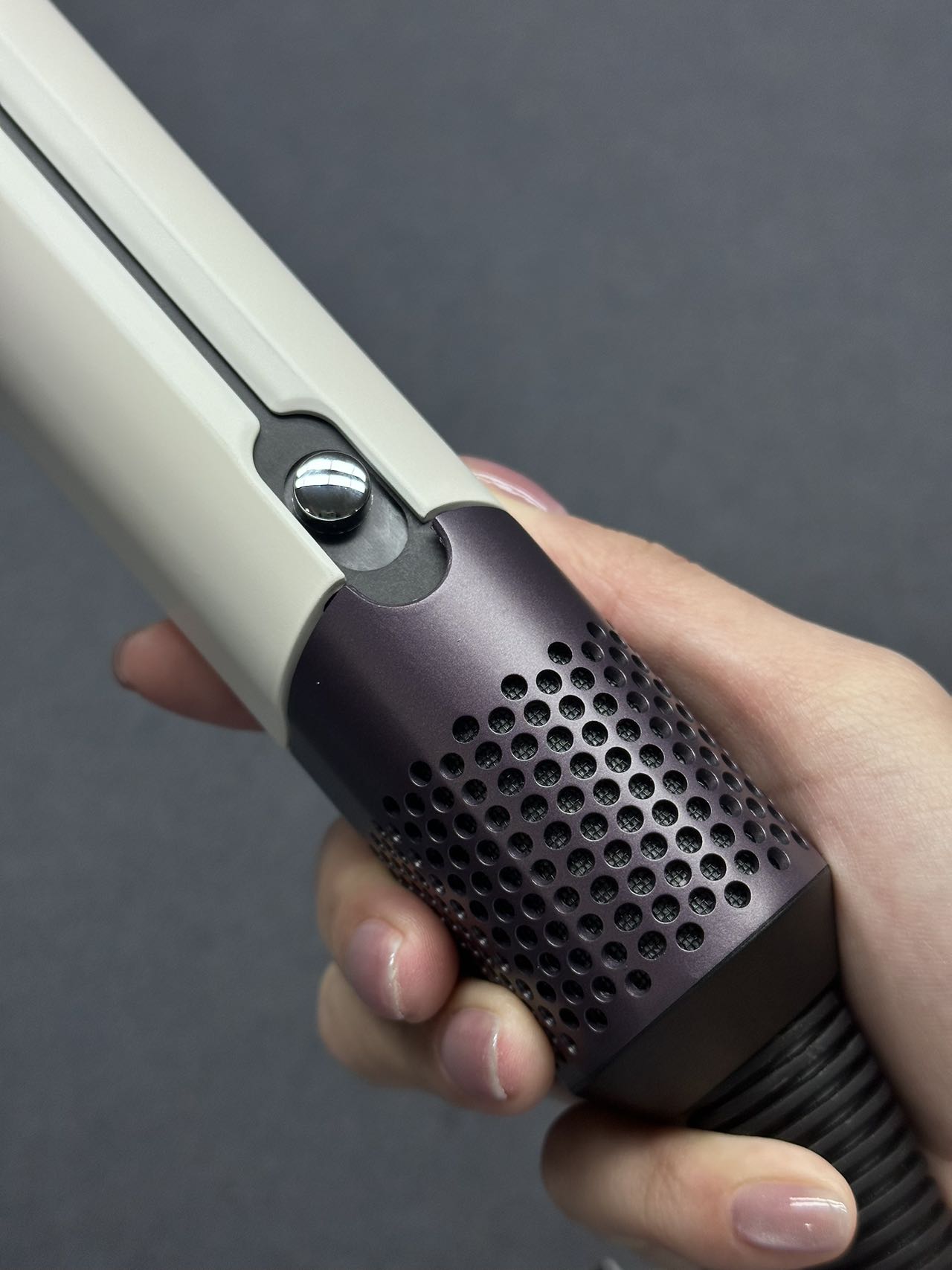 HT01 Airstrait Straightener - Image 8