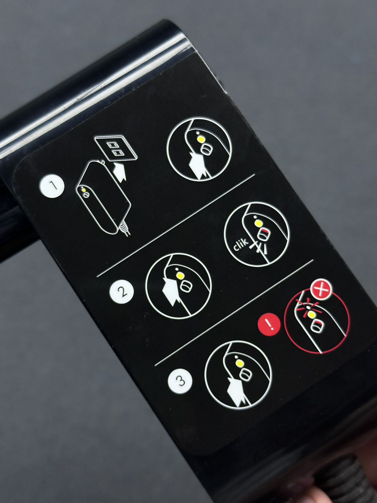 HT01 Airstrait Straightener - Image 14