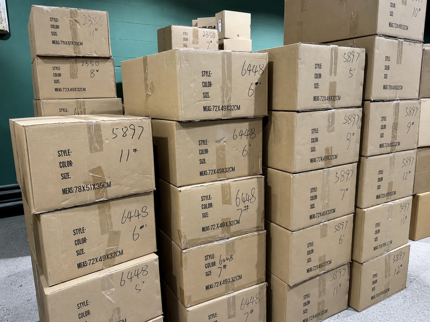 Wholesale cartons stored in the SVSupplier warehouse